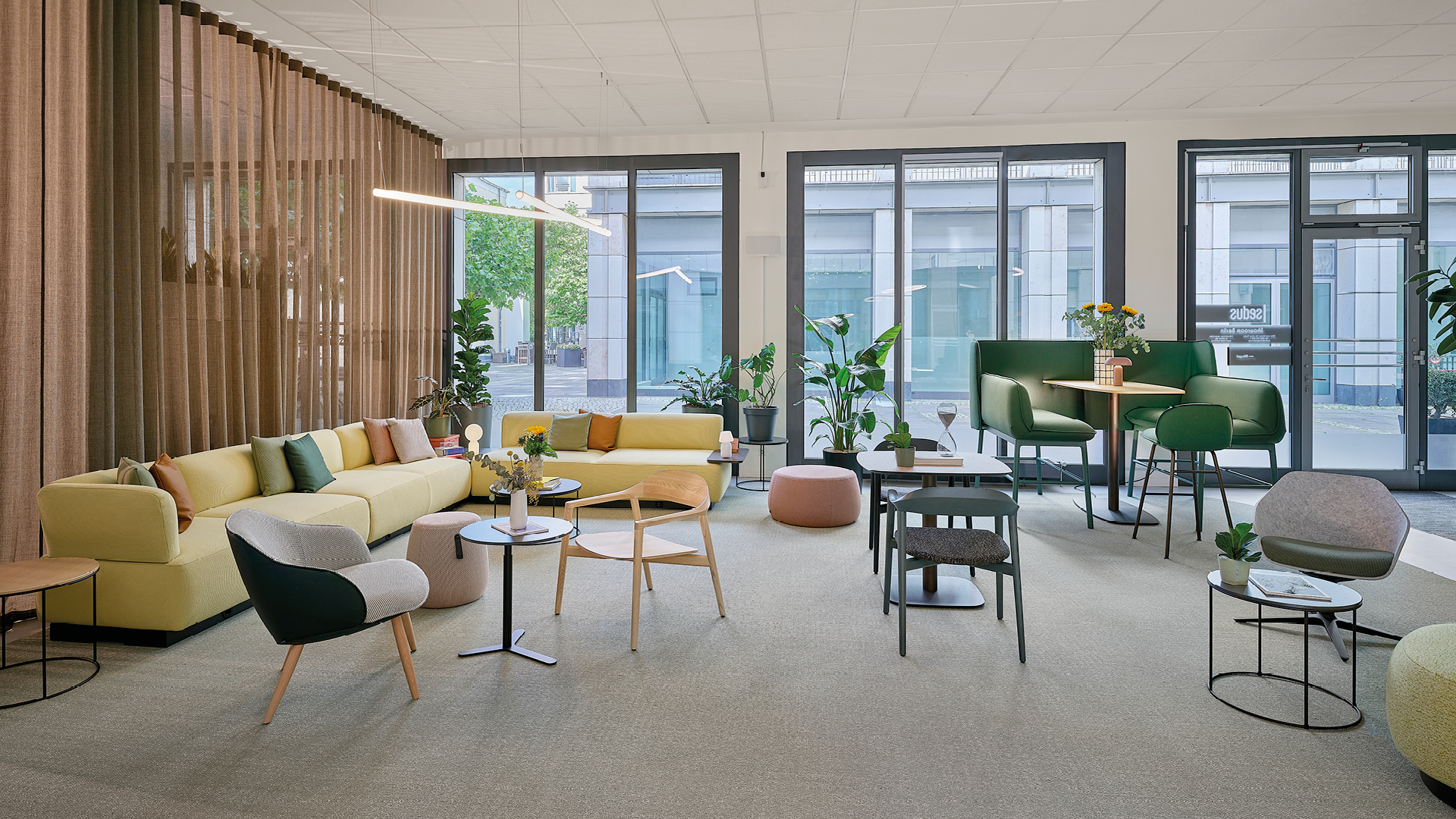Sedus Hub Berlin : l’esprit d’un café de travail urbain – un espace dédié à la concentration, au calme et aux échanges