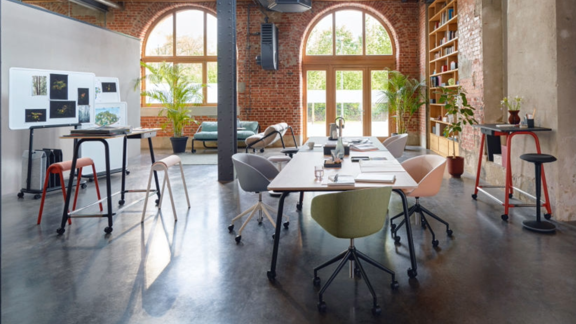 Flexible Büromöbel: Modulare und multifunktionale Konzepte für moderne Arbeitswelten