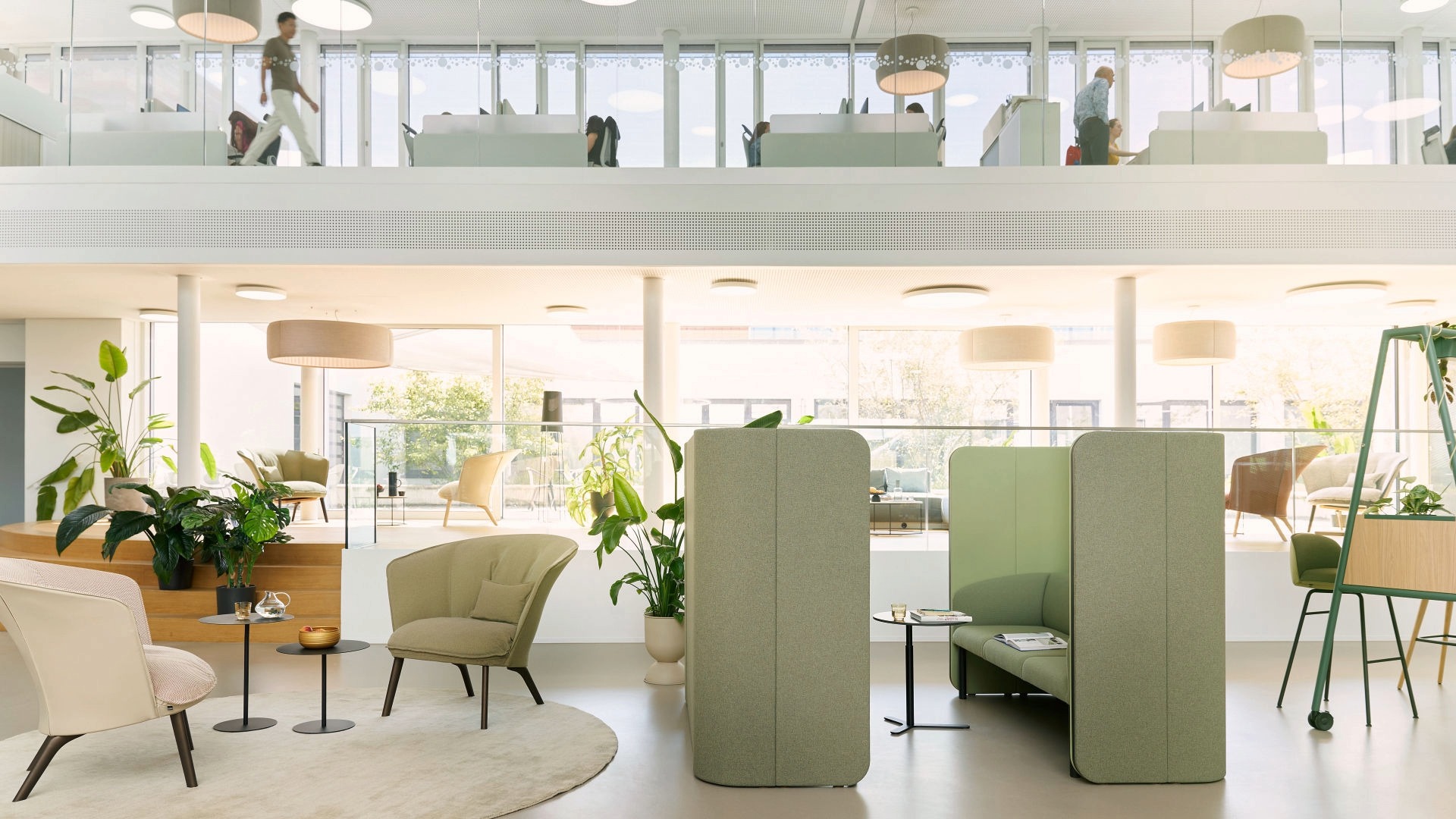 Il design multisensoriale in ufficio: come luce, suoni e tatto diventano strumenti per favorire la concentrazione